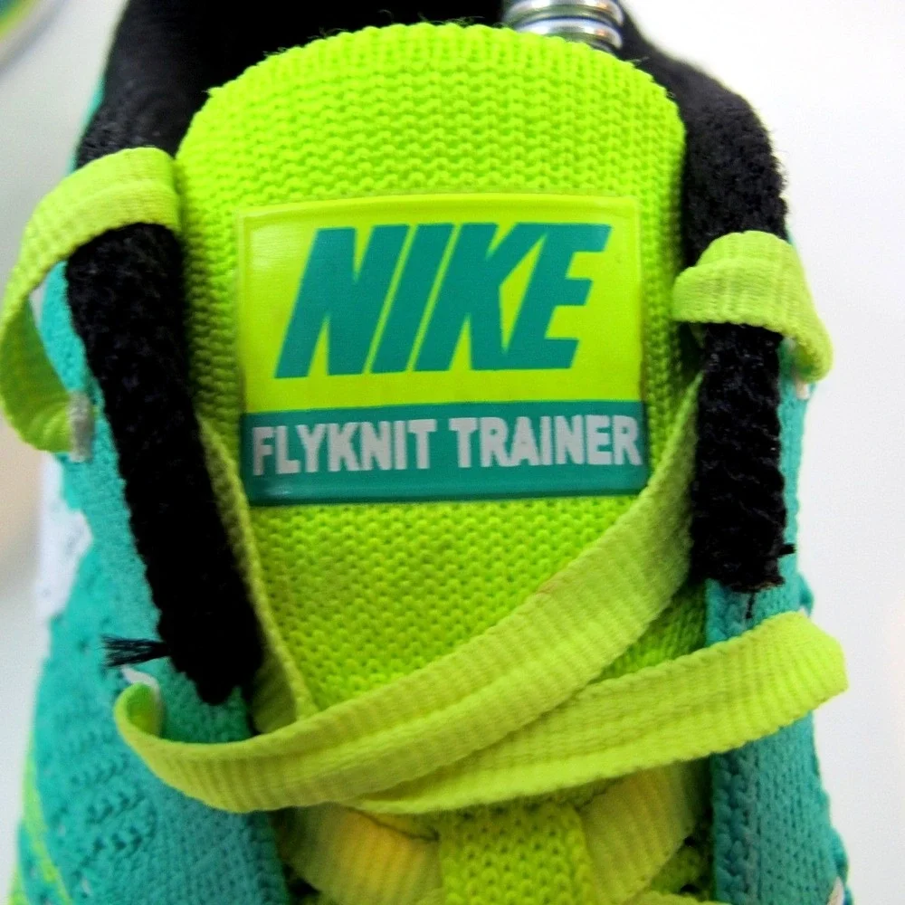 Nike Flykknit Trainer 532984-713 Volt White Atomic Teal Women's 7.5 Men's 6‎